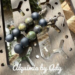 Alquimia by Ady Beaded Earrings blood agate